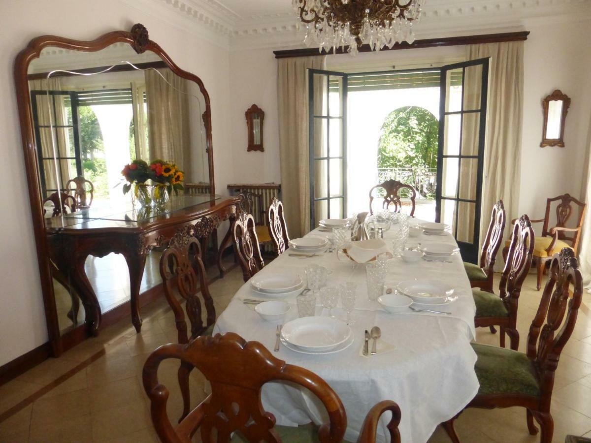 Espectacular Casa Chateau En El Centro De Олот Екстер'єр фото